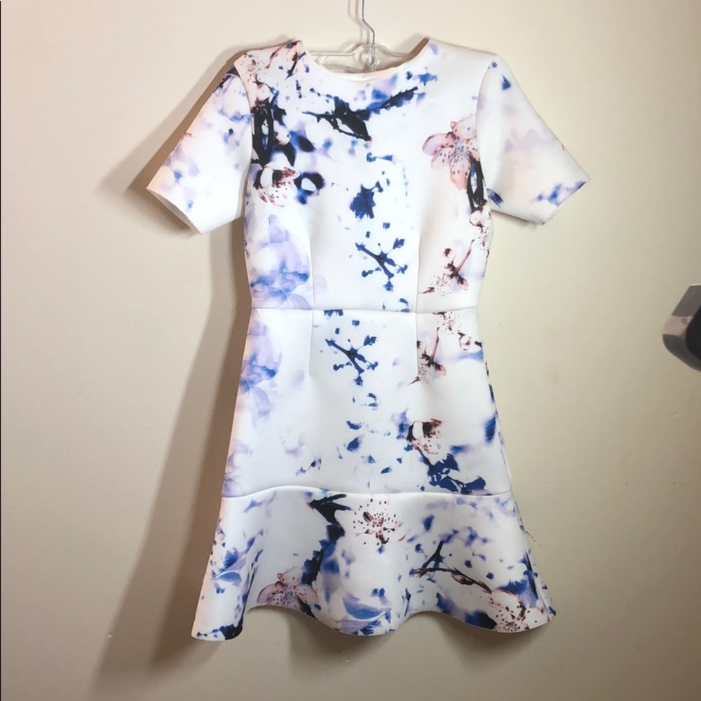 Dress petite